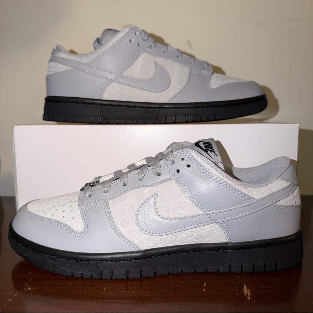 Nike By You 1 of 1 - BRAND NEW WITH BOX - SIZE 8.5